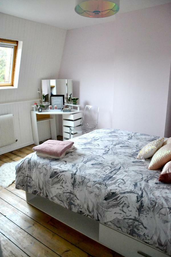 Chambre D 'Hotes Chez Manon Et Hugo 贝休恩 外观 照片